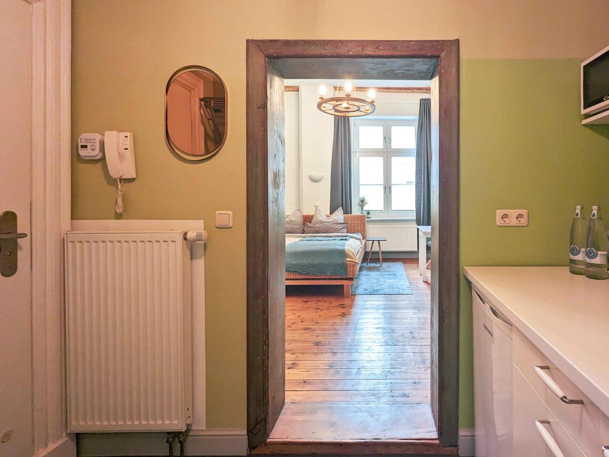 Strelapartment By Meinke Mitten In Der Altstadt Stralsund Phòng bức ảnh